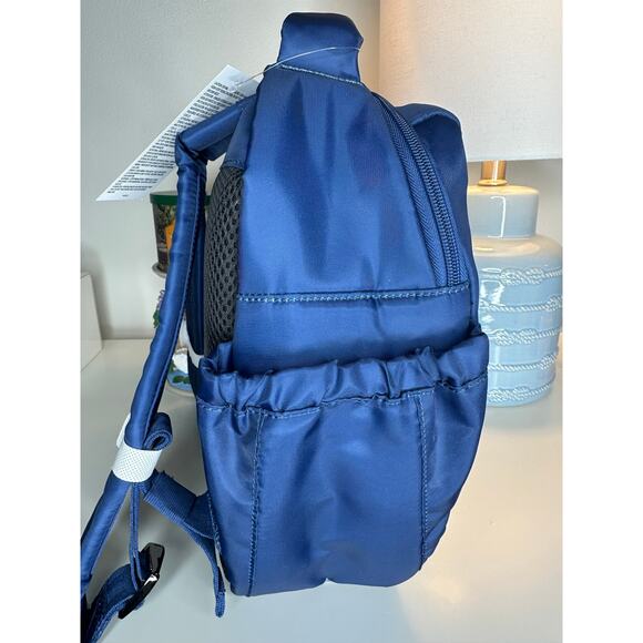 Disney Parks Epcot world, showcase, Norway, lug bag main image 4